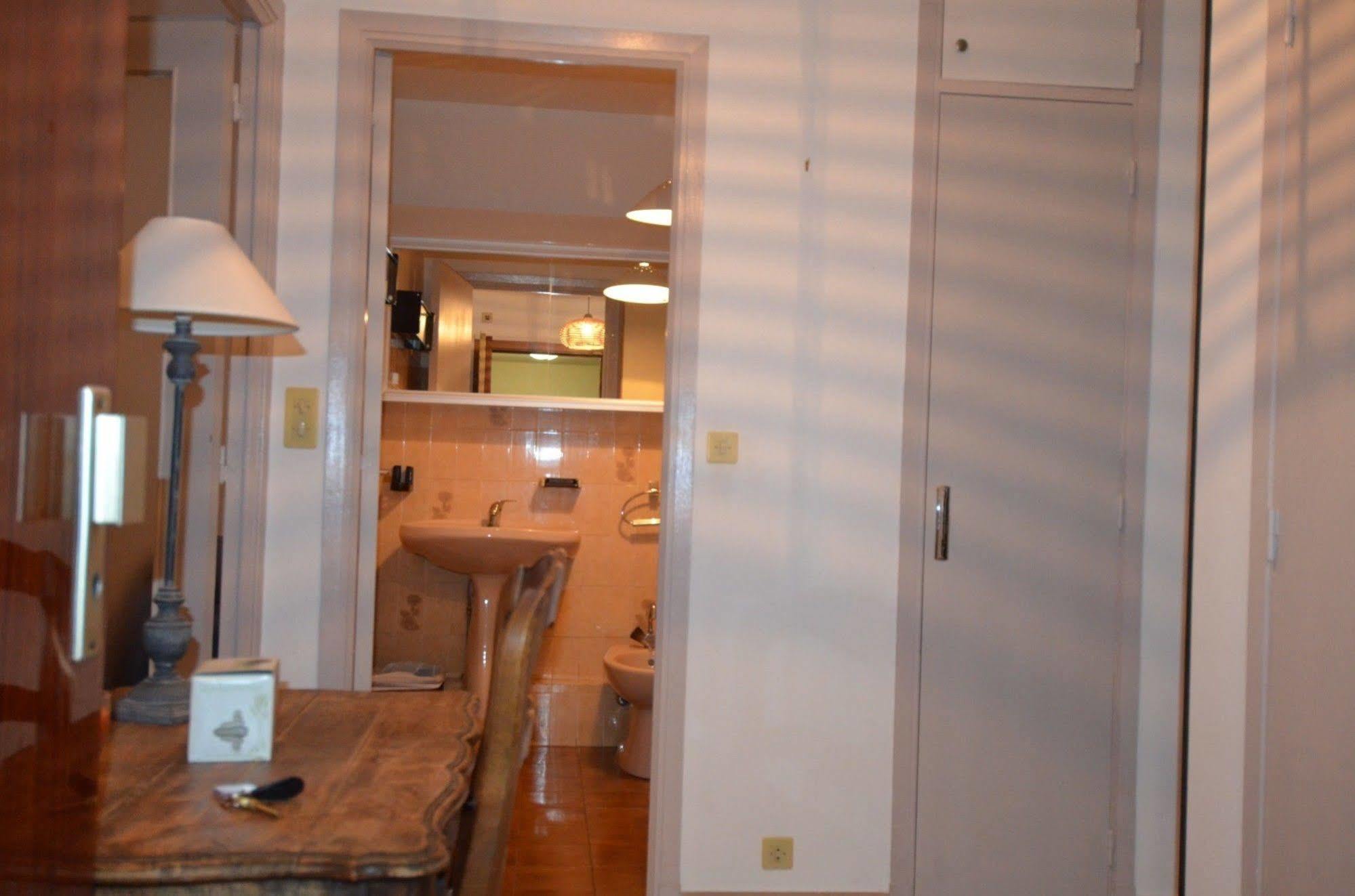 Appartement 6 Personnes Avec Terrasse Le Port Nicea Zewnętrze zdjęcie