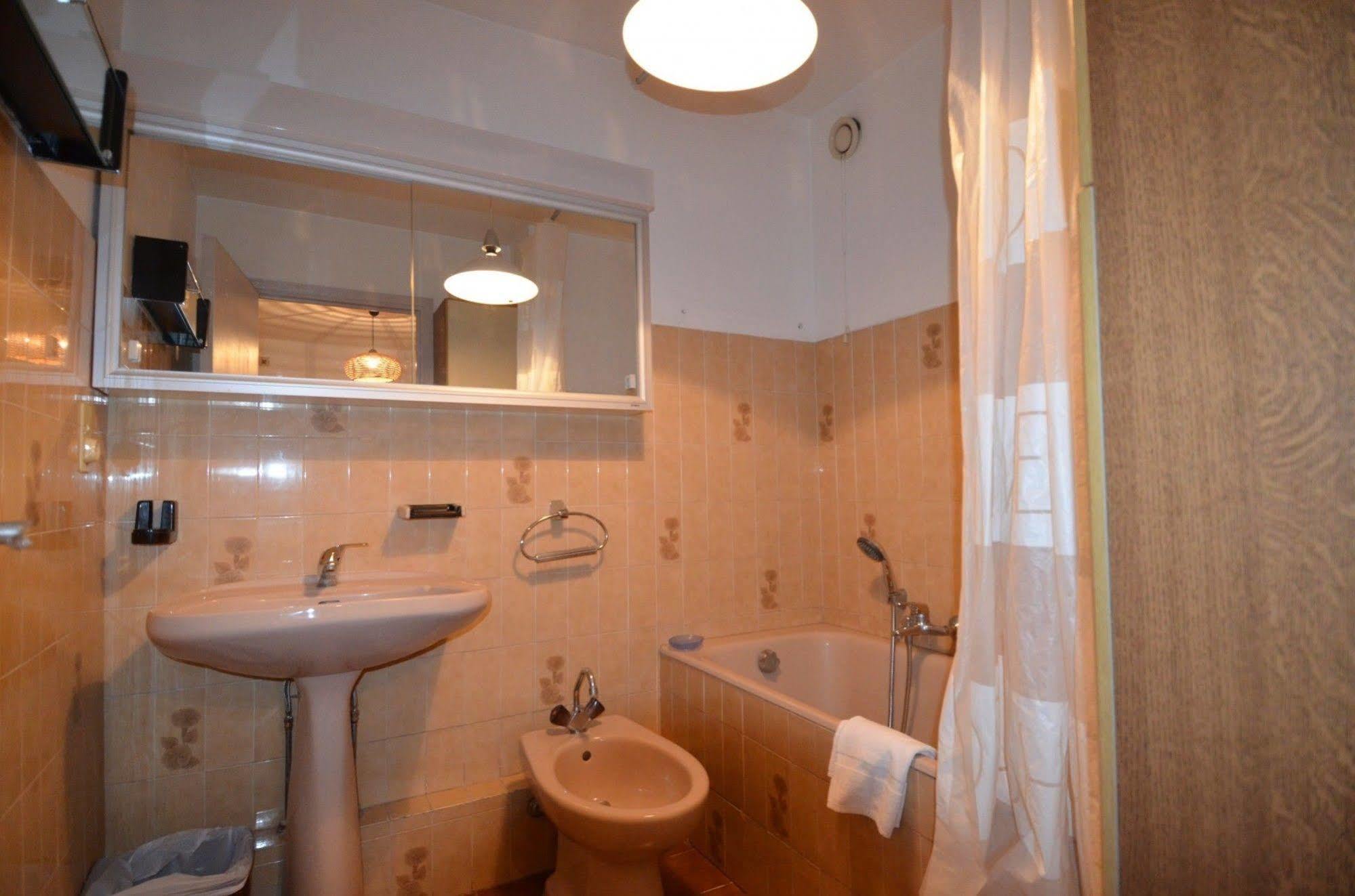 Appartement 6 Personnes Avec Terrasse Le Port Nicea Zewnętrze zdjęcie
